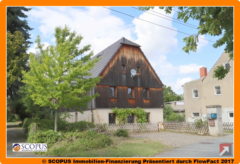 Wohnhaus mit Stallung