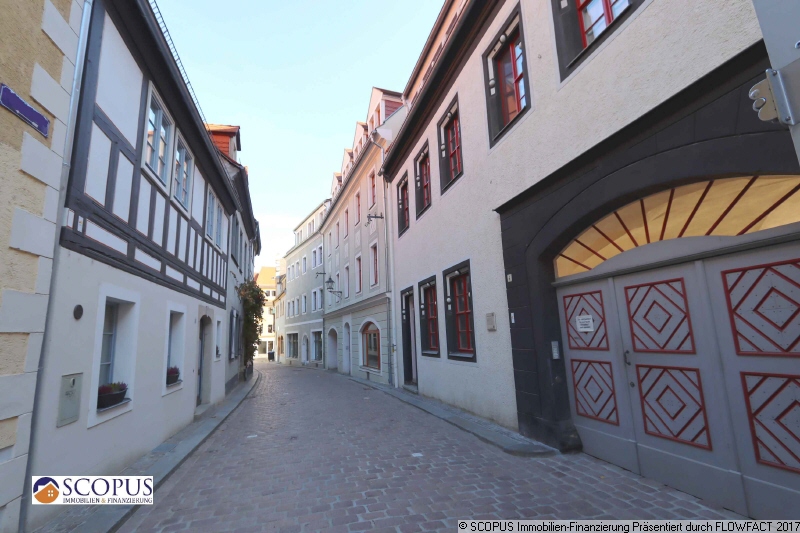 Straße des Wohnhauses
